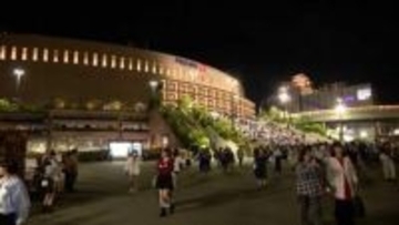 嵐ラストライブ　3日間熱気に包まれた福岡の街　「私の青春だった」　相葉くんおにぎり？チュロスも屋台も図書館も