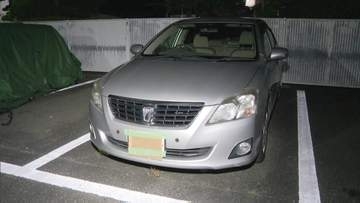 歩道に座っていた女性(82)が車にひかれ死亡　運転していた自称パートの男（72）を逮捕 福岡・飯塚市