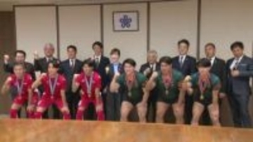 「応援よろしくお願いします」全国大会へ決意　東福岡高校ラグビー部とサッカー部の選手たち福岡県庁を表敬