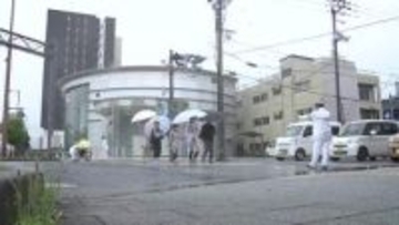 《新学期始まる》通学路では雨の中見守り活動【高知】