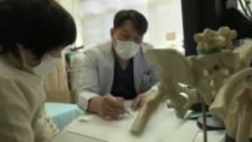 "健康寿命を延ばす鍵" 骨粗しょう症の予防と早期発見に取り組む須崎市の病院を取材【高知】