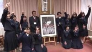 『勝ったぜよ』阪神タイガースから藤川球児監督の母校・高知商業高校に記念パネル【高知】