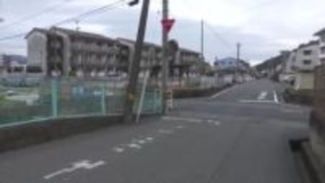 無免許で車を運転しひき逃げ 78歳の男を逮捕【高知】