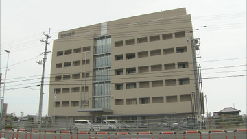 枯れ葉を焼いていて雑草に燃え移ったか 南国市の空き地で火事 90代女性が足にけが【高知】