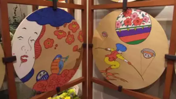 絵師・柳太郎さんが須崎をテーマに描いたアート 銀座で個展【高知】