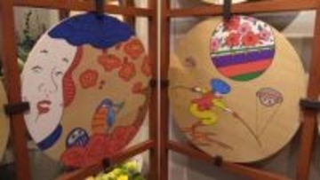 絵師・柳太郎さんが須崎をテーマに描いたアート 銀座で個展【高知】