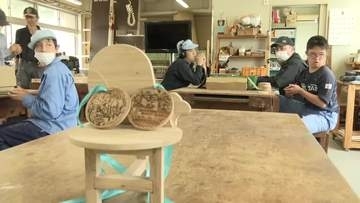 特別支援学校でよさこいメダル作り【高知】
