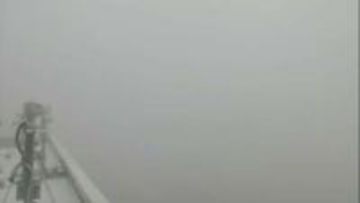 【ライブ配信中】濃霧…大破の遊覧ヘリ乗客3人 捜索再開に向けて「準備」続く 阿蘇中岳火口方面のライブカメラ　熊本