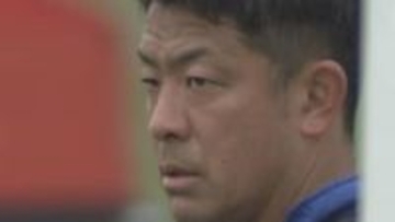 熊本地震から10年。伝説の復帰戦で守護神・佐藤優也が見た、ロアッソ熊本 “不屈の精神”