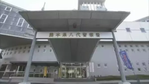 【逃走中】八代市古閑中町付近　刃物のようなものを所持した男が逃げる　20代男性1人けがで病院搬送　男との関連不明　熊本