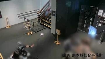 悲鳴 うずくまる観光客…地震発生時の熊本城（動画あり） 激震に襲われた天守閣の瞬間　崩落する石垣と内部の石や土が吐き出される様子　舞い上がる土煙　2026年熊本地震