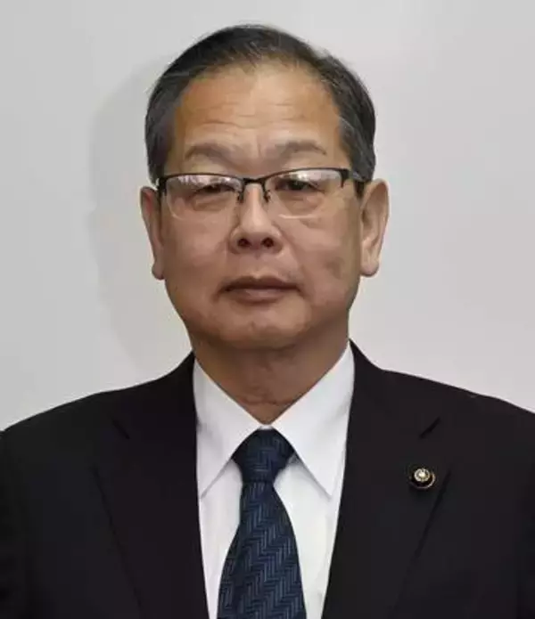 改選後初の「松山市議会」臨時議会、新議長に大塚啓史氏を選出