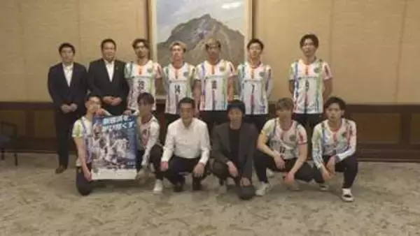 四国唯一のプロフットサルチーム「ミラクルスマイル新居浜」新シーズン開幕を前に知事表敬