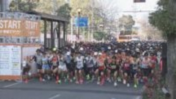 【愛媛マラソン】史上最多の1万1,131人が出走！ 男子は中大勢が2連覇／女子はひめぎん福田が残り500mの大逆転で2連覇