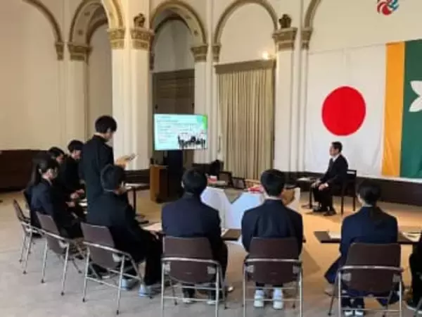 愛媛県とインド・タミルナドゥ州の交流事業、現地派遣の高校生が知事に成果を報告