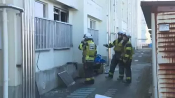 市営団地で火事、住人の80代男性が搬送されるも死亡 愛媛・新居浜市