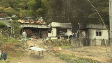 愛媛・四国中央市で住宅や納屋などあわせて5棟焼く火事「空気が乾燥、風が強くなる季節」注意呼びかけ【愛媛】