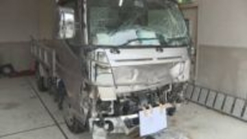 車3台が絡む事故で軽トラック同乗の女性が死亡、トラックが対向車線はみだしたか　運転手の男(57)を現行犯逮捕　愛媛・四国中央市