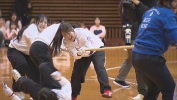 2500人が競技に汗 河原学園で恒例の冬の運動会【愛媛】