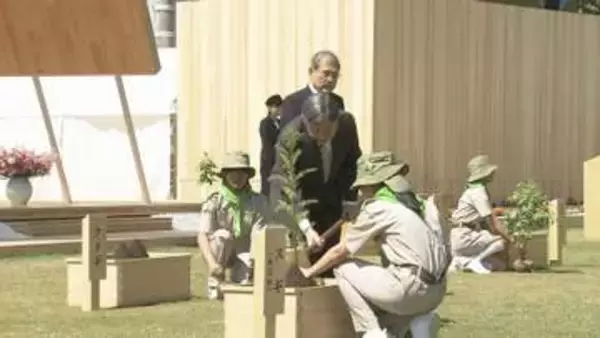 天皇皇后両陛下『全国植樹祭』に出席　【愛媛】