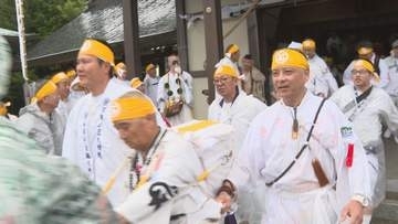 西日本最高峰の石鎚山でお山開き、本格的な夏山シーズン到来【愛媛】