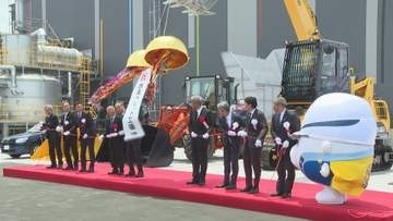 廃棄する樹皮で新エネルギー製造へ…国内初！ブラックバークペレット工場完成【愛媛・西条】