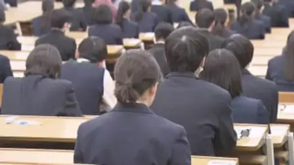 松山大学で一般入試Ⅱ期日程、文京キャンパスで受験生が試験に臨む 全体の志願倍率は7.1倍