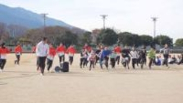 走る楽しさを子どもたちに！　ひめぎん女子陸上部が四国中央市でランニング教室【愛媛】