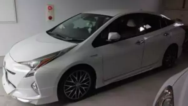 「歩行者に気づくのが遅れ、ぶつかってしまった」歩行者の女性が乗用車にはねられ意識不明の重体　運転手の男（22）を過失運転傷害の疑いで現行犯逮捕【岡山・井原市】