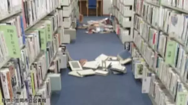 【地震】図書館の本棚から約200冊が落下　けが人なし【岡山・笠岡市】