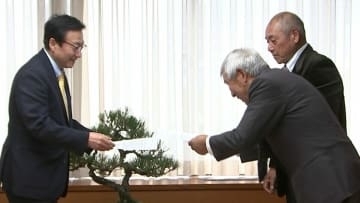 【瀬戸内海でカキが大量死】高松市の養殖業者ら　補助金などによる支援を市に要望【香川】