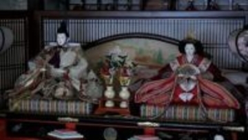 江戸時代から現代までの雛人形約600体が商店や民家に　“備中たかはし町家通りの雛まつり”【岡山】