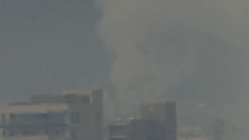 【速報】「民家の2階から火が出ている」岡山市南区植松で民家火災　消火活動中【10日午前8時半現在】