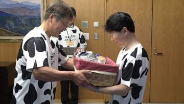 6月は牛乳月間！「おいしいので一度でいいので食べて」酪農事業者らが牛乳の消費拡大を呼びかけ【岡山】