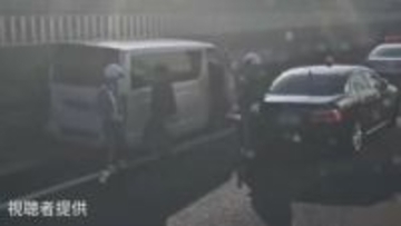 【続報】盗難車がパトカーに追跡され、キャリアカーに追突　盗難車を運転していた男を逮捕　山陽道が一時、通行止め