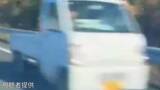 「【軽トラック高速逆走】高松自動車道（上り）「大野原IC」付近→愛媛県に入り確保　現場付近が一時通行止めに「どこから逆走したのか？」【迫りくる軽トラ画像全10枚】」の画像1