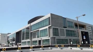 9月に開館する新しい丸亀市民会館「シアターマド」の市民見学会　新しい文化の発信拠点に期待【香川】