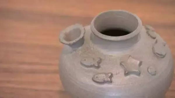 港町“牛窓”にゆかりのある作家の作品など集めた「うしまど藝術祭」　瀬戸内市立美術館で6月28日まで【岡山】