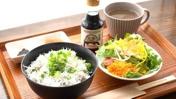瀬戸内市の道の駅で夏休みイベント　牛窓産のしらす定食や野菜が当たるガラポンなど【岡山】