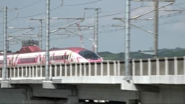 【速報】「とうとう、お別れの日がやってくるーー。」JR西日本「ハローキティ新幹線」2026年春に運行終了へ
