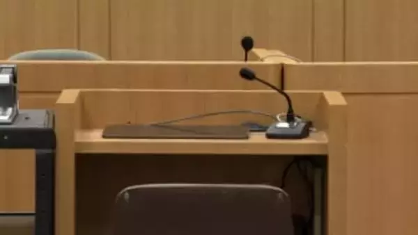 保育施設で男の子(当時1歳)を床に投げつけるなどの暴行の罪に問われている園長の女に拘禁刑1年を求刑【香川・高松市】