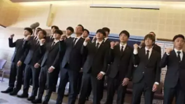 サッカーJ3・カマタマーレ讃岐　新加入選手が記者会見　「ホームゲームで勝つことが最優先」【香川】