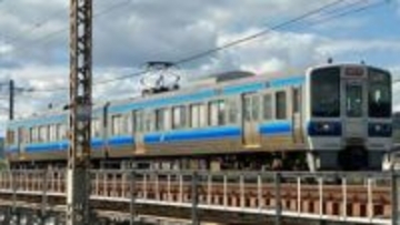 【JR山陽本線】約15分～20分の遅れ　庭瀬駅付近で踏切の遮断棒が折れていて徐行運転したため（10日午前8時40分現在）