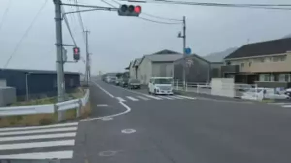 県道交差点で79歳の女性が乗用車にはねられ死亡　【香川・三豊市】