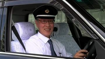 “とっさの判断”で目的地をコンビニから警察署に変更　タクシー運転手が特殊詐欺を見破る「コンビニで30万円払う」慌てる高齢女性を粘り強く説得【香川】