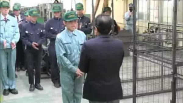 「イノシシ被害防止に役立てて」機械科の高校生が製作したイノシシ捕獲用の檻2基を贈呈【岡山・浅口市】