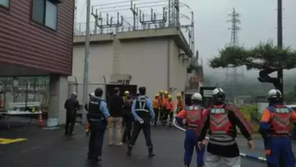 【速報】「煙が充満している」119番通報 JR変電所で火災か