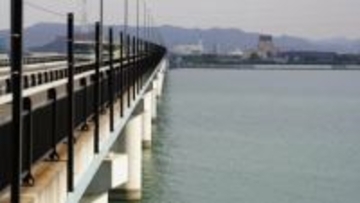 橋から海に転落「深夜に海を約4時間半漂流した男性（27）」を救助 　様々な「奇跡が重なり」助かった命　いったい何があった？【後編】