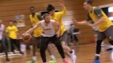 バスケットボール男子B3香川ファイブアローズが公開練習　18日から“あなぶきアリーナ香川”でプレーオフ決勝戦【香川】