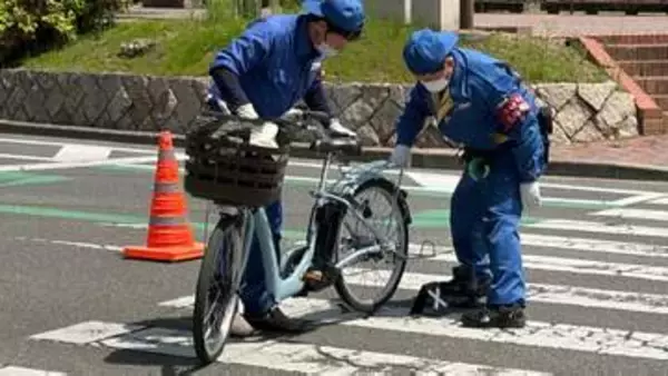 【速報】岡山市北区内山下の市道で軽自動車と自転車の衝突事故　自転車に乗っていた女性が重体